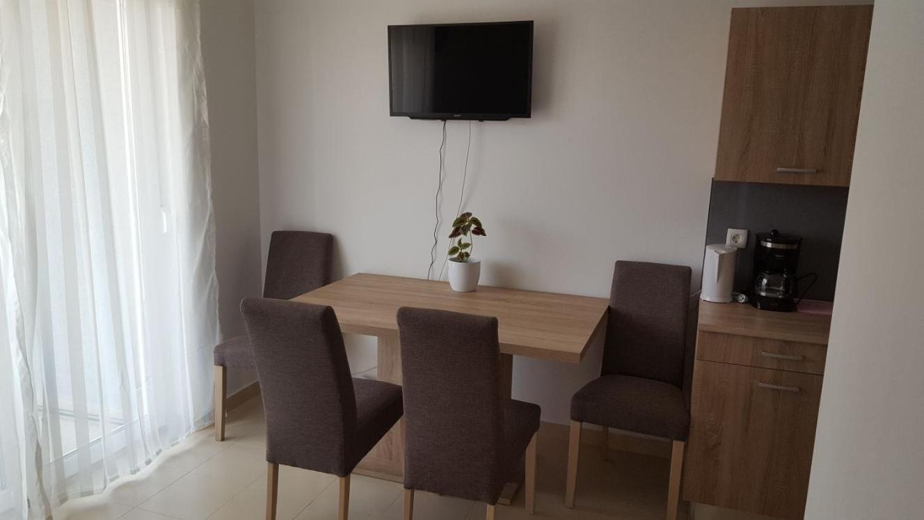 זאדאר Apartman Lika מראה חיצוני תמונה