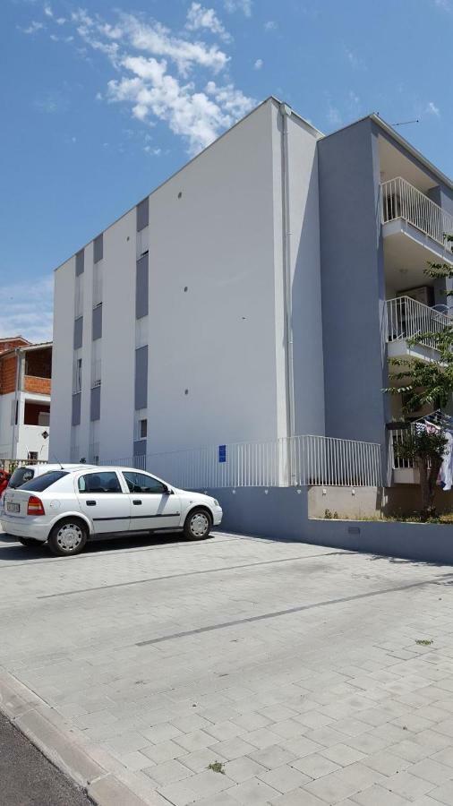 זאדאר Apartman Lika מראה חיצוני תמונה