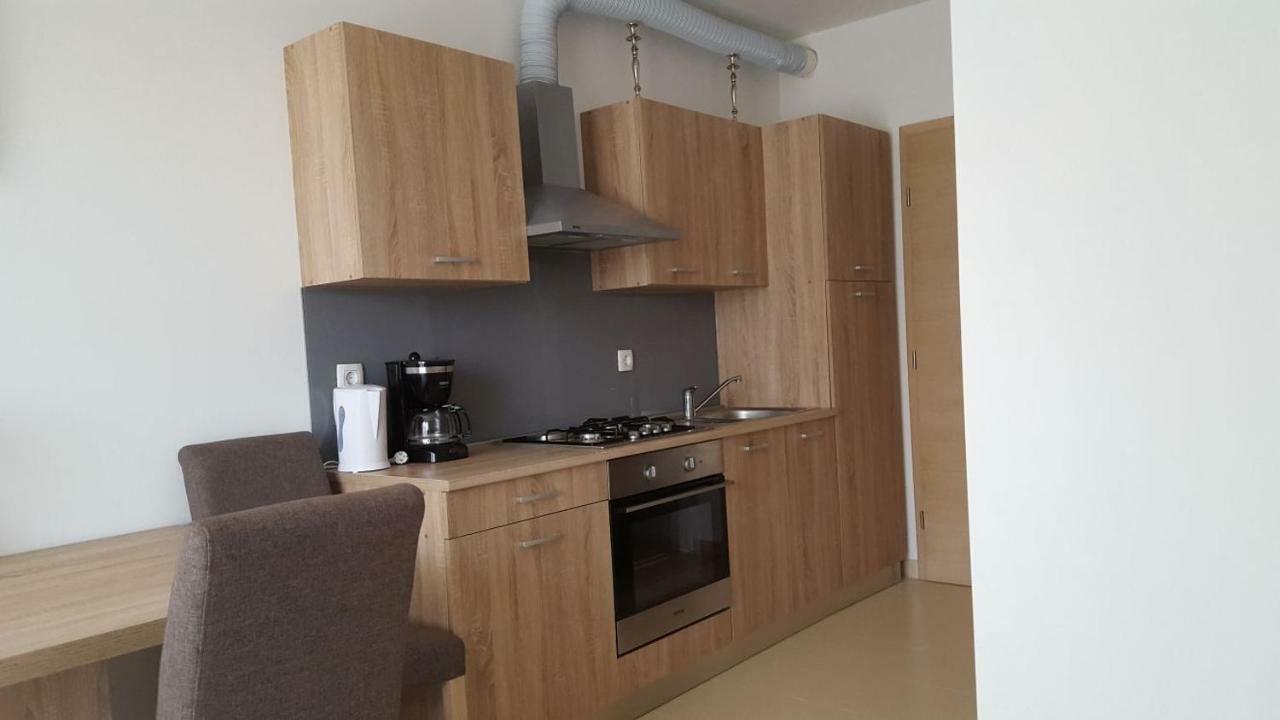 זאדאר Apartman Lika מראה חיצוני תמונה