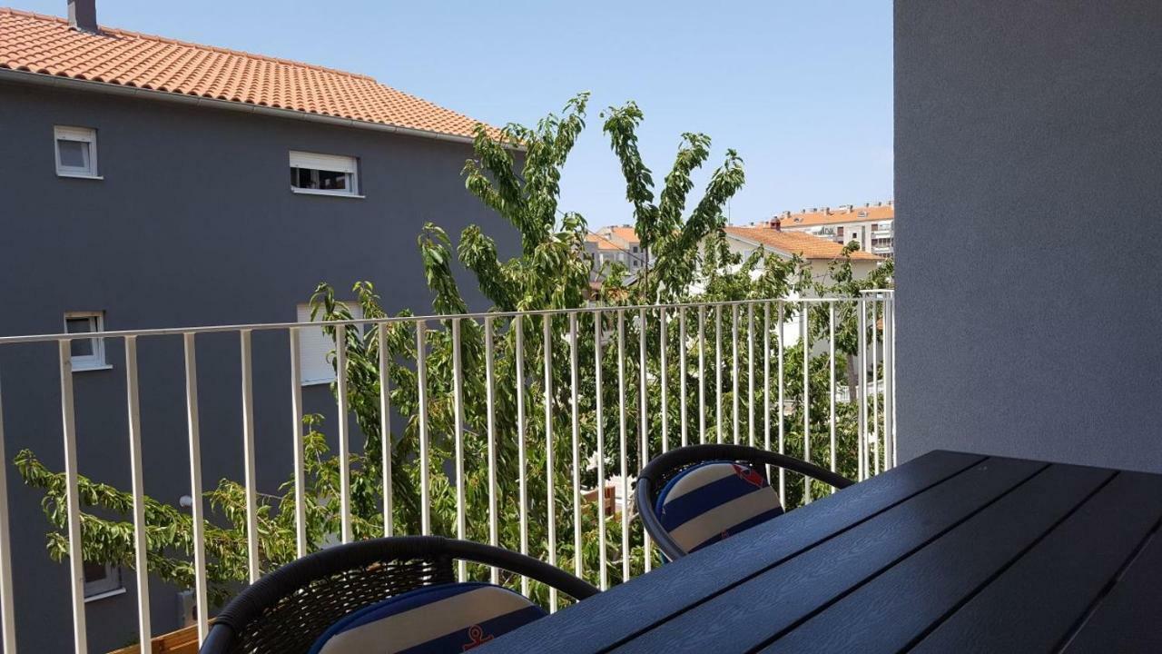 זאדאר Apartman Lika מראה חיצוני תמונה